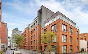 Stylish 2 Bed Apt In Manchester City Centre